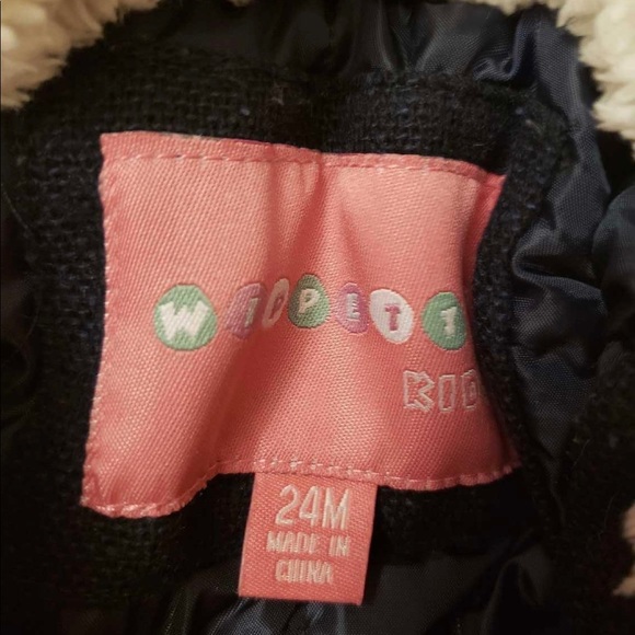 ⭐️2/25⭐️ Girls winter coat - Picture 2 of 2